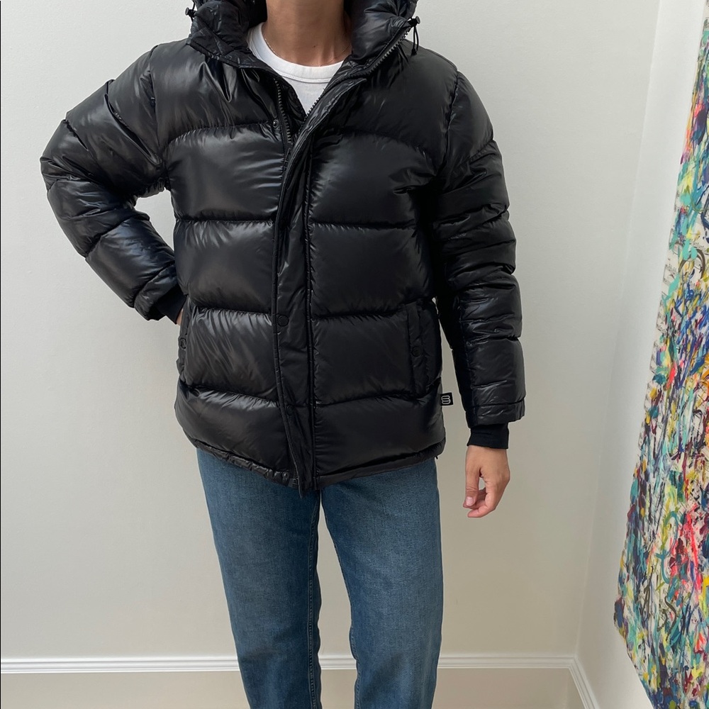 Aritzia The Super Puff Hi-Gloss Black Puffer